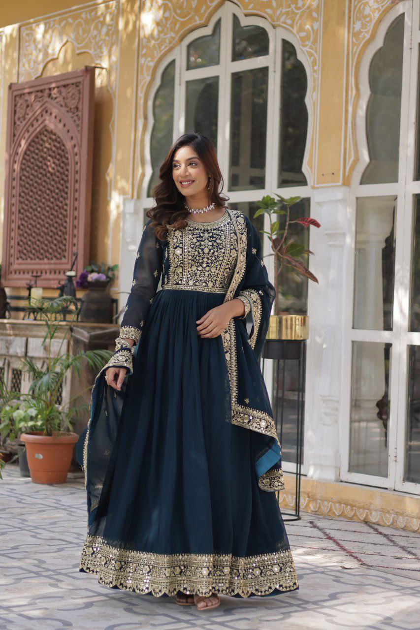 ✨ Embroidered Anarkali Set with Dupatta – Party & Festive Wear ✨