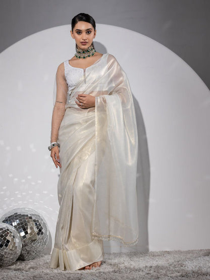 🕊️ Elegant Ivory Organza Saree with Subtle Sheen
