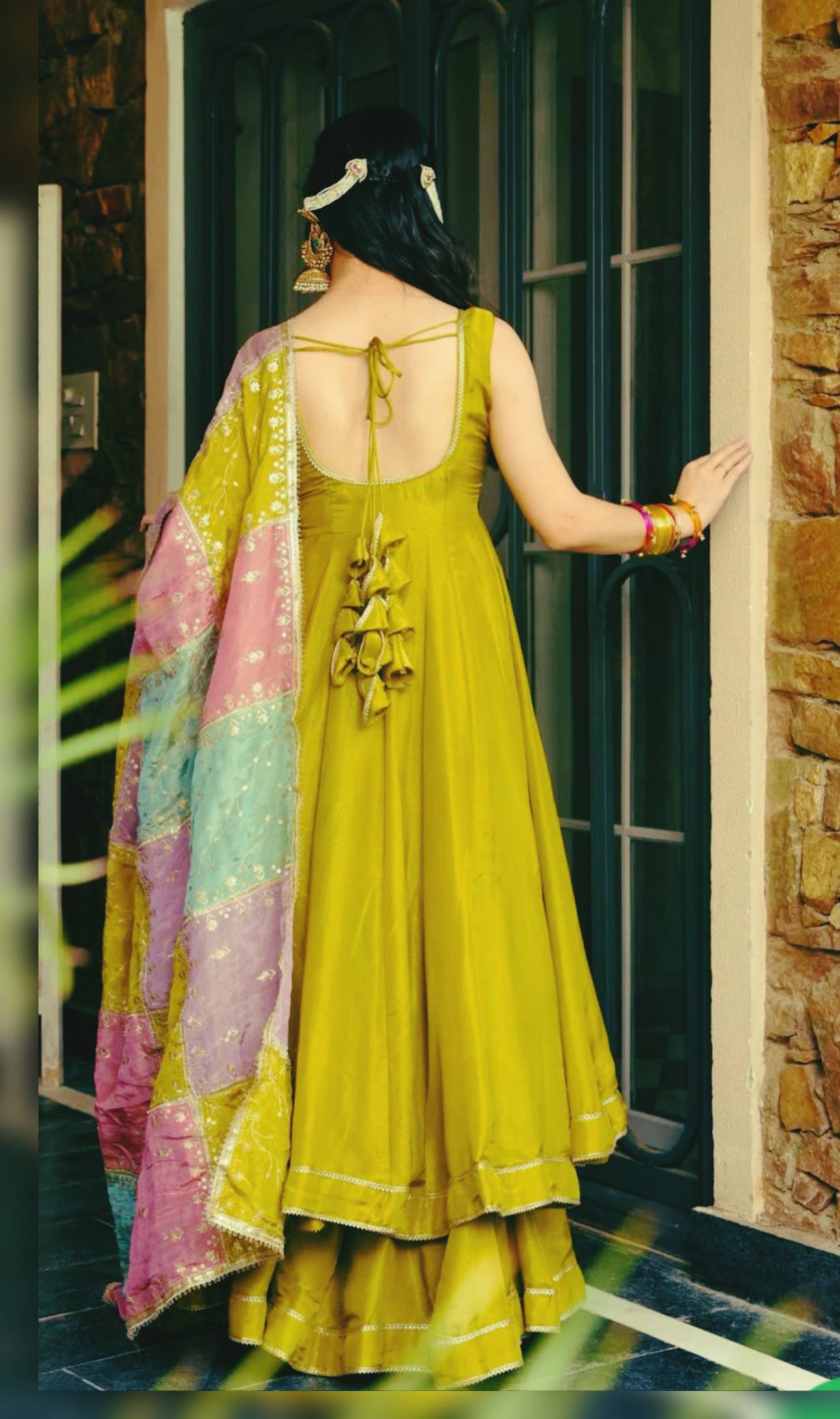 🌼 Women's Anarkali Suit Set with Contrasting Dupatta 🌼