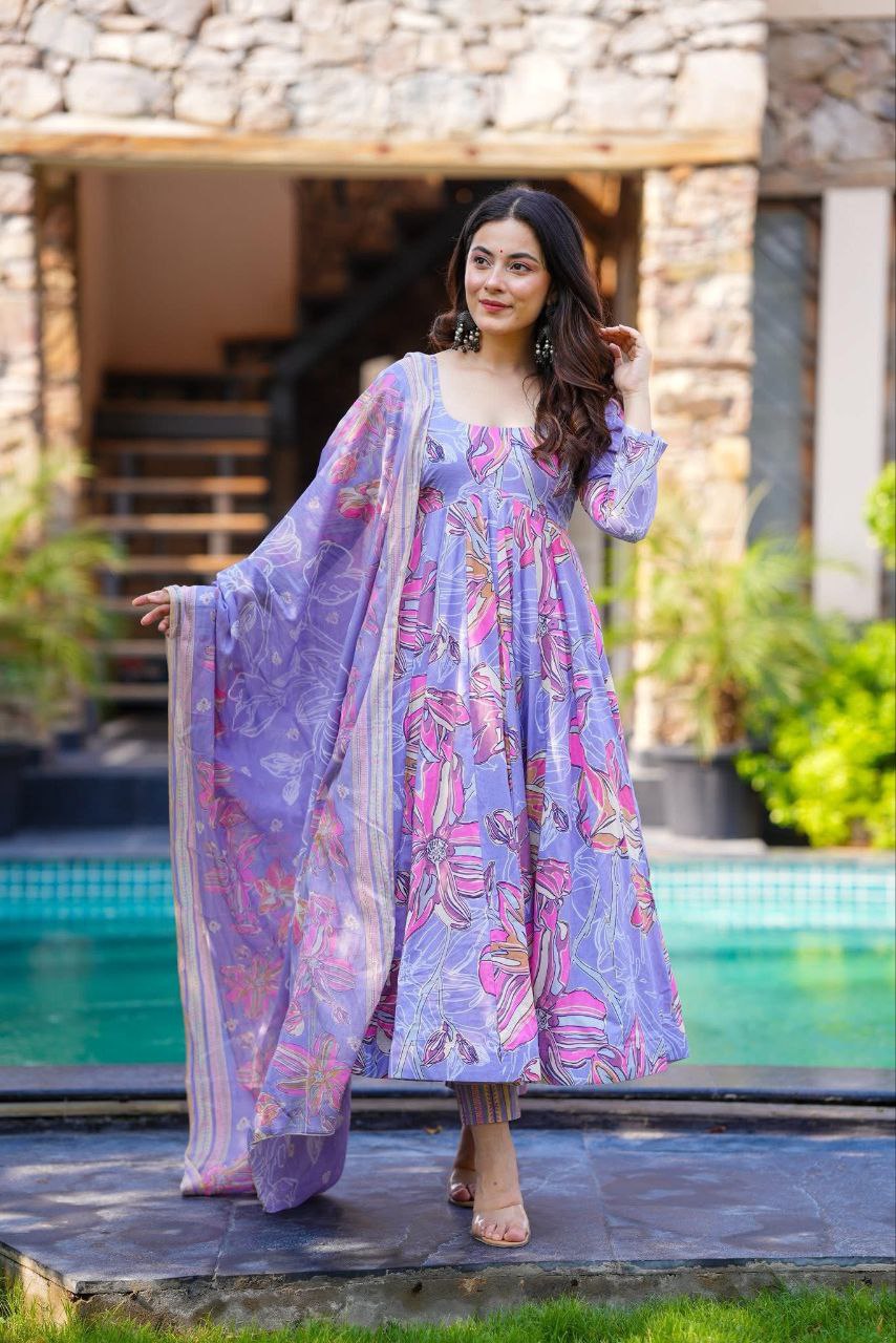💜 Lavender Floral Anarkali Kurta Set with Dupatta 💜