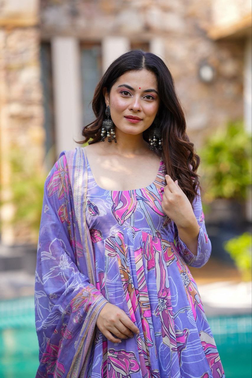 💜 Lavender Floral Anarkali Kurta Set with Dupatta 💜