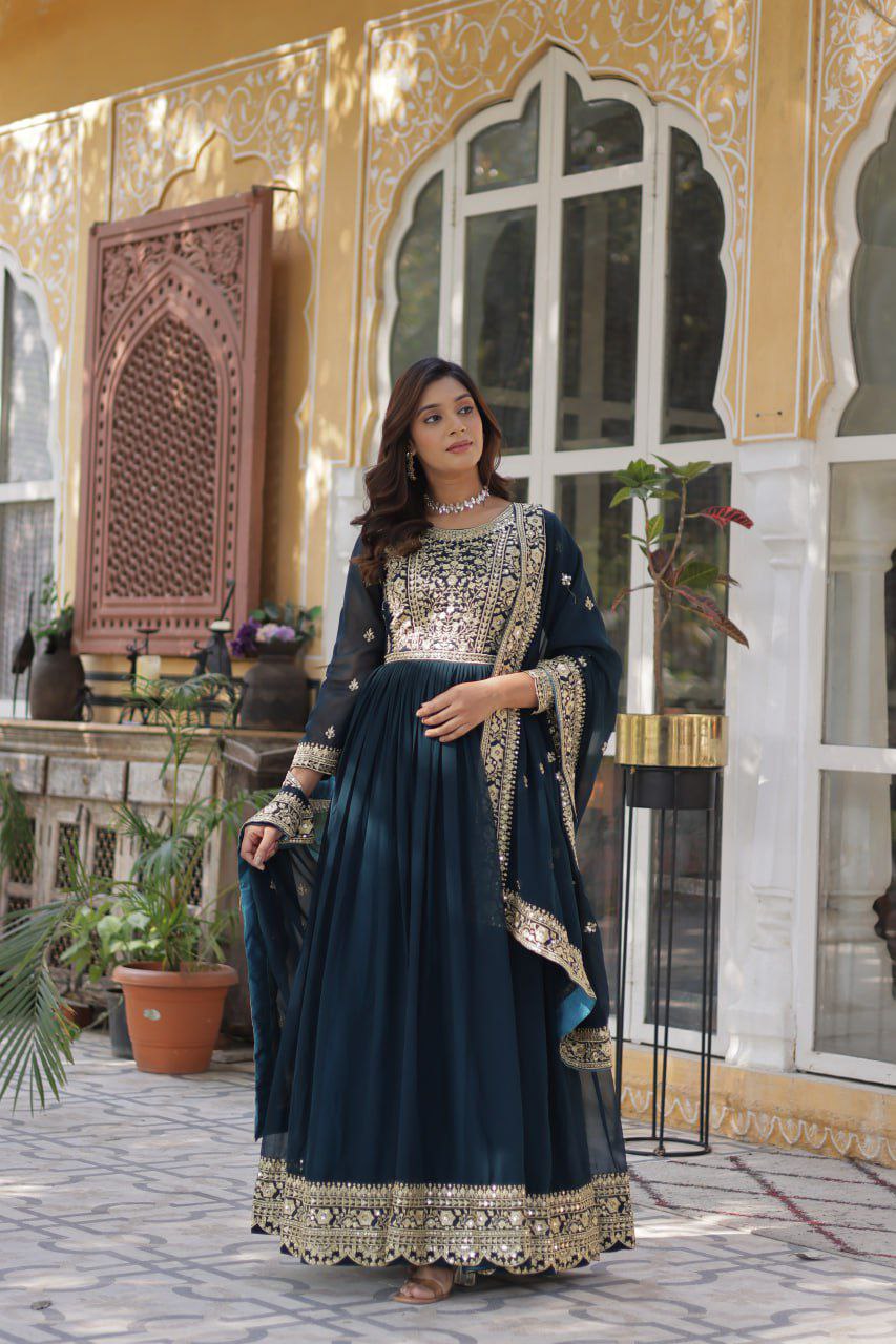 ✨ Embroidered Anarkali Set with Dupatta – Party & Festive Wear ✨